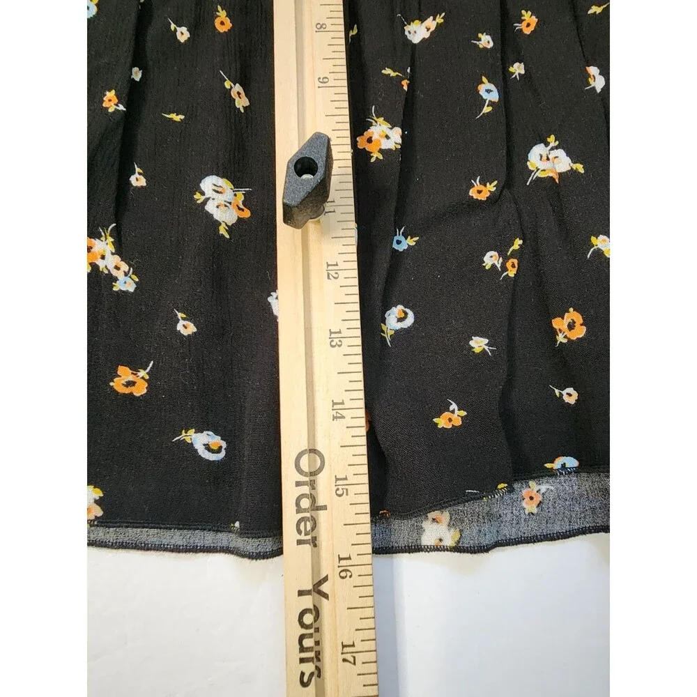 Isabella Rose Mini Skirt Womens Small Black Floral Tulla Smocked Swim Cover-up